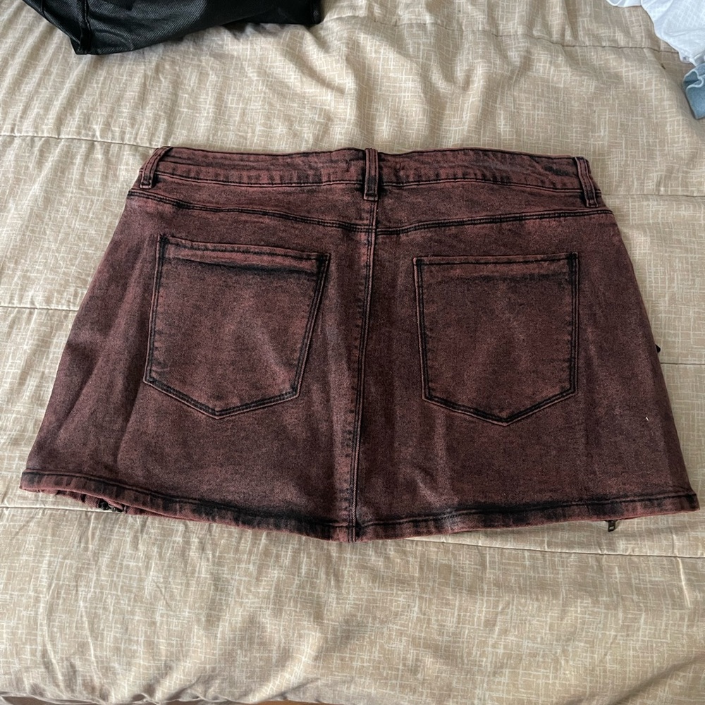 Get It Right Coated Mini Skirt - Burgundy - Picture 5 of 5
